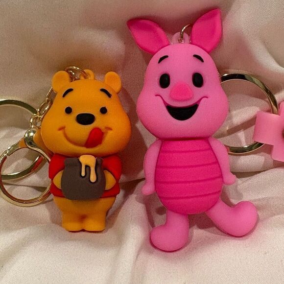 Disney Piglet & Pooh Figure Wrist Keychain Keyring Bag charm NEW 2 piece set! - Picture 1 of 7